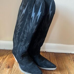 Dingo Black Heeled Boots with Gray Accents